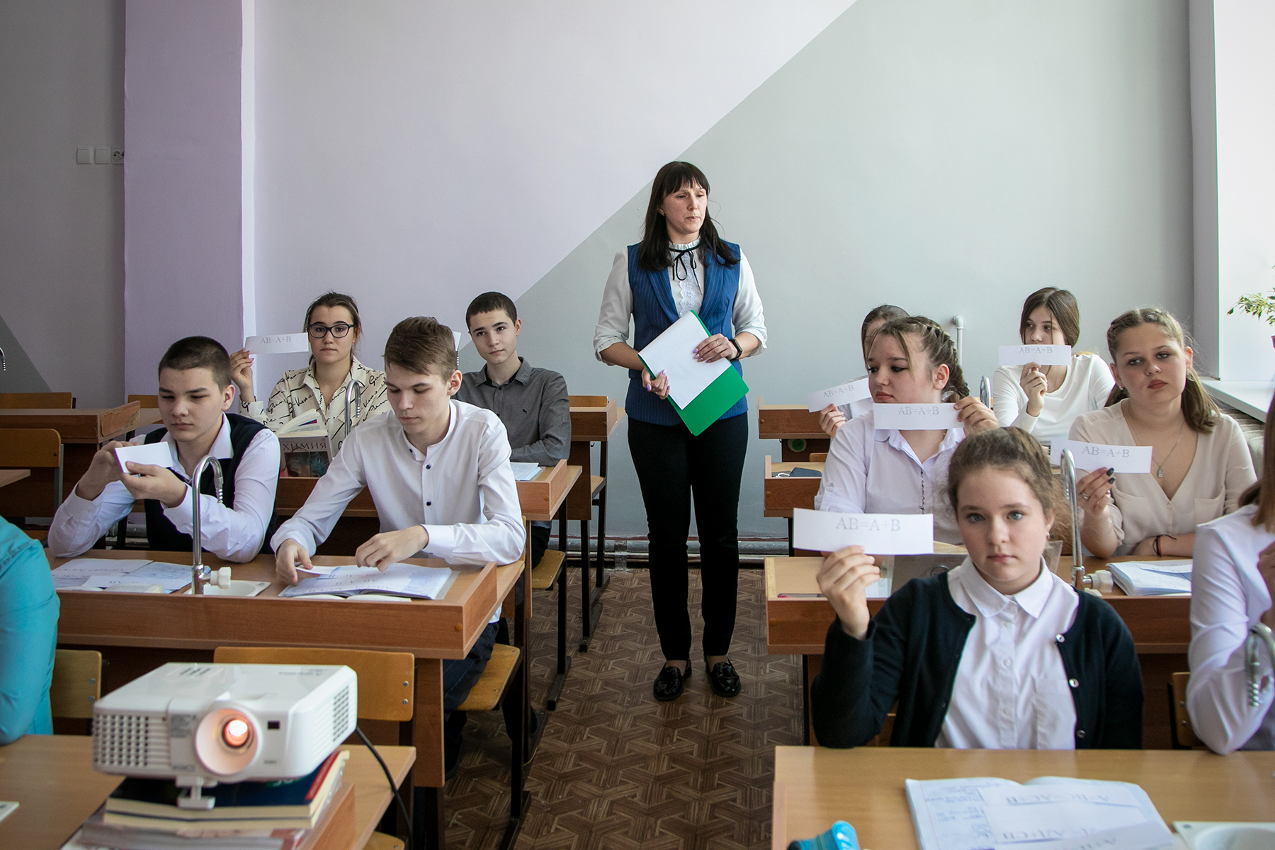 После потопа. В Орловской школе отремонтировали кабинет химии